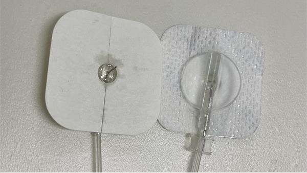 TPU粘無紡布用什么膠水粘接_醫(yī)用uv膠