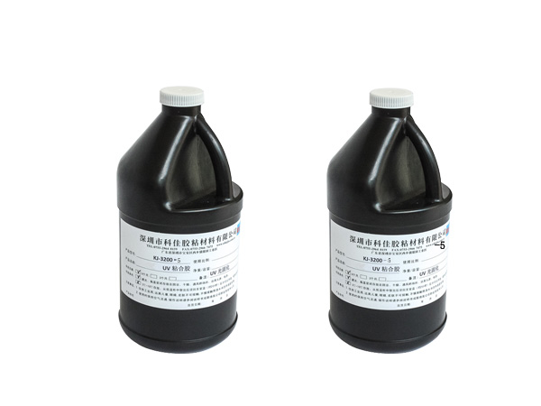 uv無(wú)影膠粘玻璃：KJ-3200-5的產(chǎn)品特點(diǎn)及使用方法