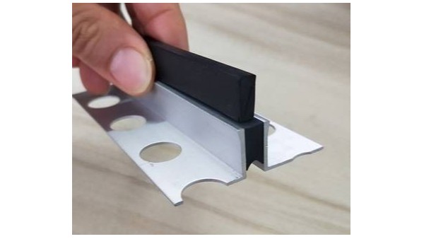 硅橡膠粘不銹鋼膠水種類之慢干硅膠粘金屬膠水特性