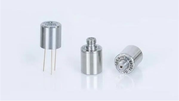 傳感器環(huán)氧樹脂灌封膠有哪些性能特點(diǎn)-灌封膠