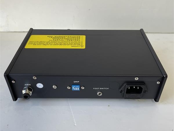 經(jīng)濟(jì)型半自動點(diǎn)膠機(jī)