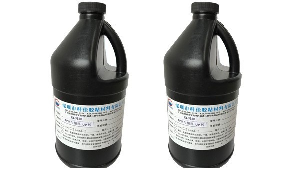 什么膠能粘大面積玻璃和塑膠?