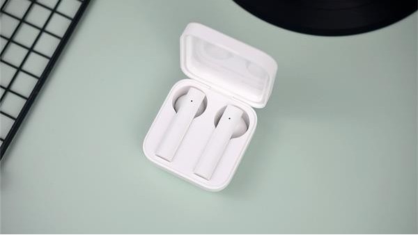 粘耳機(jī)外殼用什么膠水-粘塑料瞬干膠