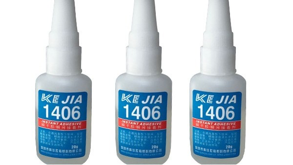 快干膠粘硅膠與塑料有什么特點-硅膠粘塑料快干膠