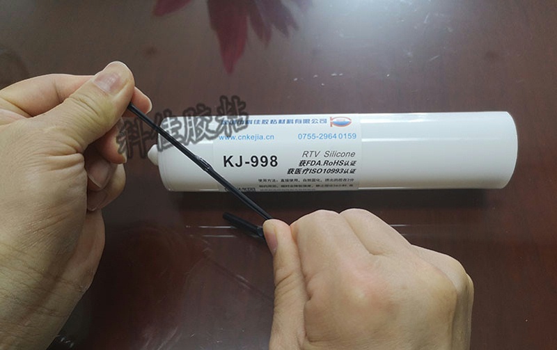 硅膠膠水