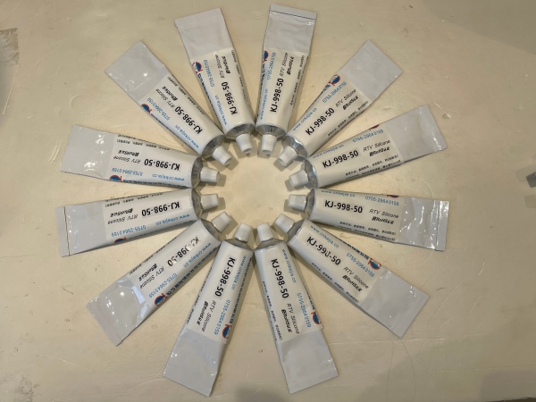 導(dǎo)電硅膠膠水KJ-998-50