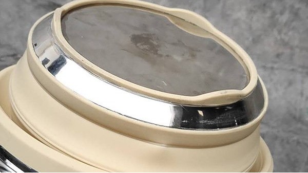 硅膠粘合不銹鋼餐具，用什么膠水不會(huì)腐蝕不銹鋼