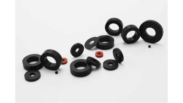 金屬與硅膠粘合劑：類型、應用與發(fā)展趨勢